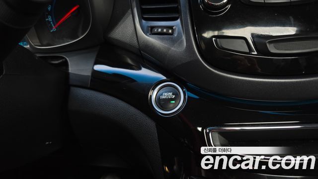 Chevrolet Orlando 2.0 Diesel LTZ Premium 2012 — фото 17