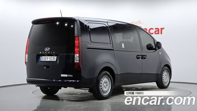 Hyundai Staria Cargo 5-Seater Smart 2023 — фото 2