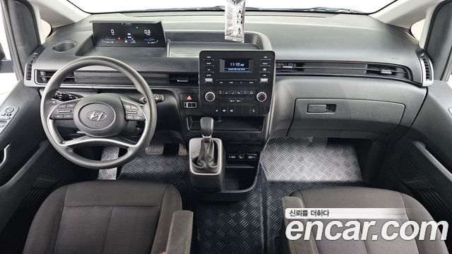 Hyundai Staria Cargo 5-Seater Smart 2023 — фото 7