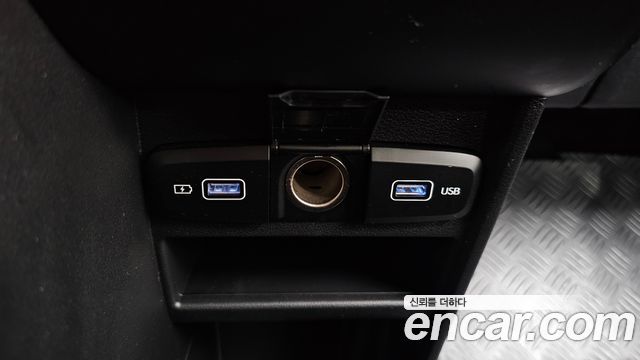 Hyundai Staria Cargo 5-Seater Smart 2023 — фото 28