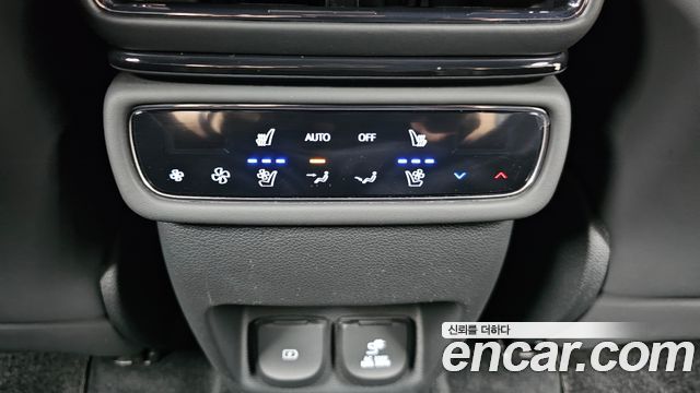 Genesis GV80 Coupe 3.5T Gasoline AWD Black 2025 — фото 31