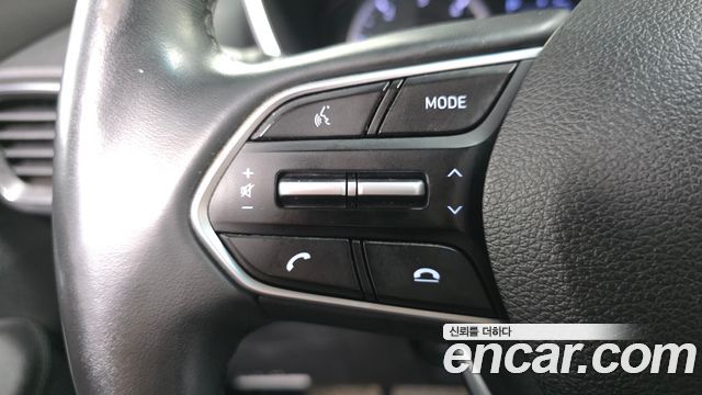 Hyundai Santa Fe (TM) Diesel 2.0 2WD Premium 2019 — фото 18
