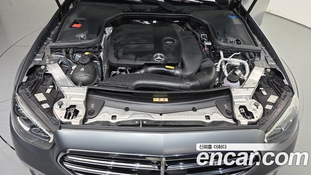 Mercedes-Benz E-Class (W213) E350 4MATIC Exclusive 2023 — фото 6