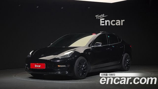 Tesla Model 3 Long Range AWD