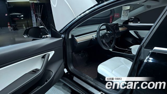 Tesla Model 3 Long Range AWD 2020 — фото 10