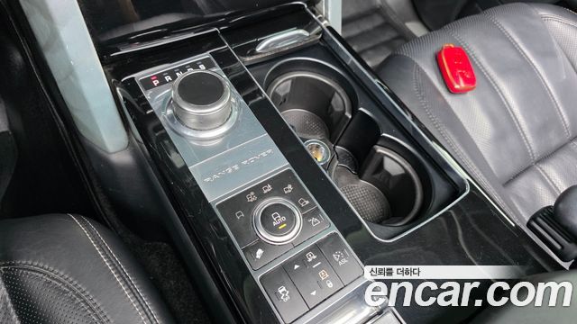 Land Rover Range Rover (IV) 4.4 SDV8 Vogue SE DIESEL 2014 — фото 9