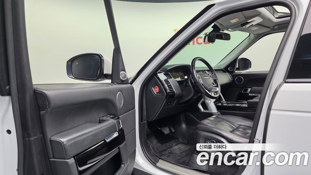Land Rover Range Rover (IV) 4.4 SDV8 Vogue SE DIESEL 2014 — фото 10