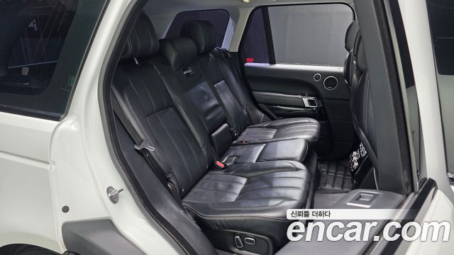 Land Rover Range Rover (IV) 4.4 SDV8 Vogue SE DIESEL 2014 — фото 15