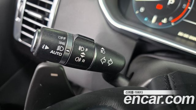 Land Rover Range Rover (IV) 4.4 SDV8 Vogue SE DIESEL 2014 — фото 34