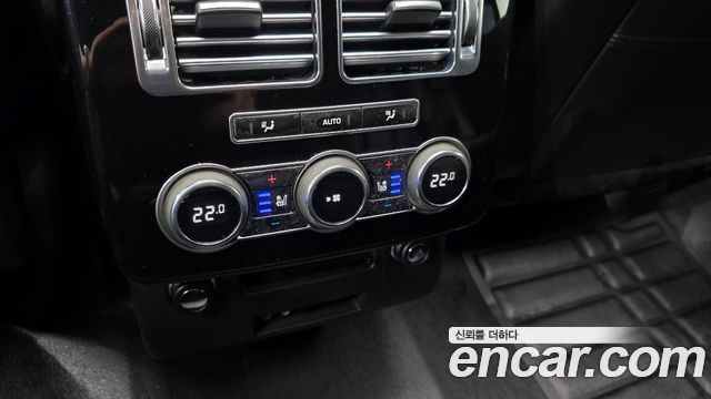 Land Rover Range Rover (IV) 4.4 SDV8 Vogue SE DIESEL 2014 — фото 36