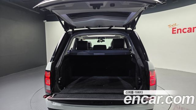 Land Rover Range Rover (IV) 4.4 SDV8 Vogue SE DIESEL 2014 — фото 39