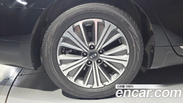 Kia K7 Premier Hybrid Prestige 2020 — фото 5