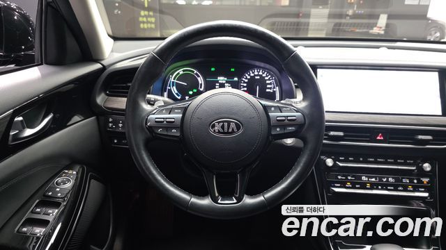 Kia K7 Premier Hybrid Prestige 2020 — фото 13