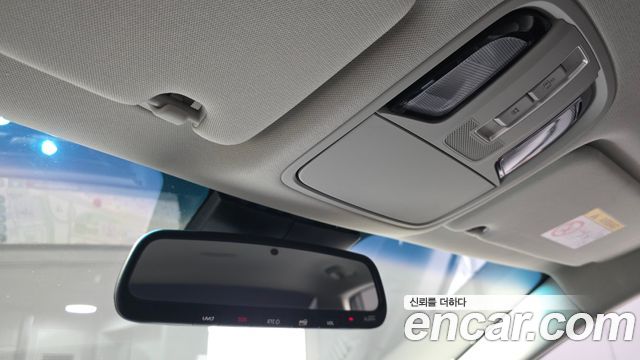 Kia K7 Premier Hybrid Prestige 2020 — фото 18