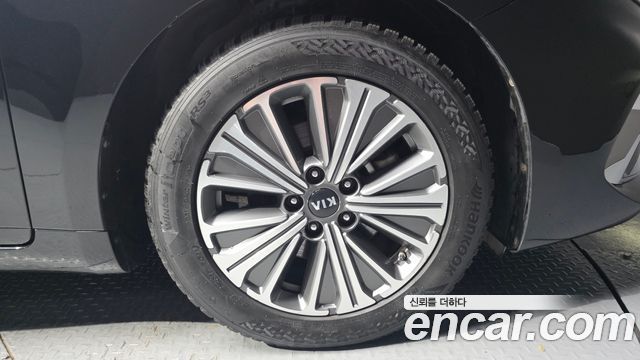 Kia K7 Premier Hybrid Prestige 2020 — фото 21