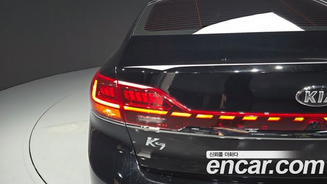 Kia K7 Premier Hybrid Prestige 2020 — фото 23