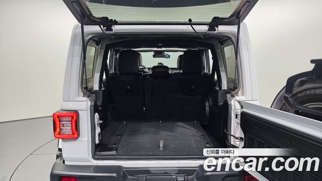 Jeep Wrangler (JL) 2.0 Overland Power Top 4Door 2020 — фото 20