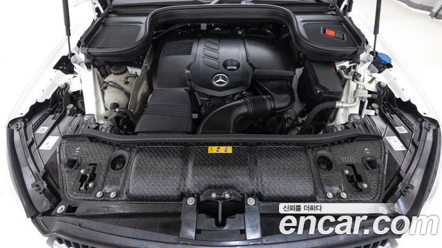 Mercedes-Benz GLE-Class (W167) GLE300d 4MATIC 2024 — фото 6