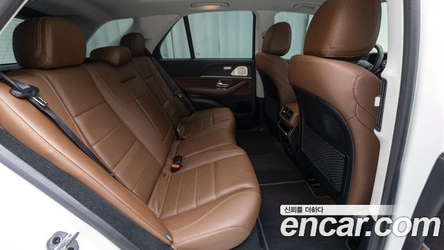 Mercedes-Benz GLE-Class (W167) GLE300d 4MATIC 2024 — фото 15