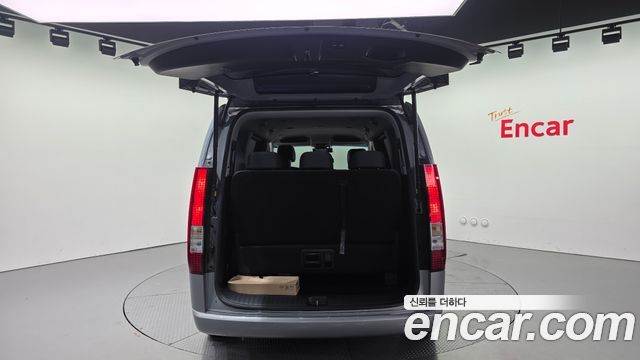 Hyundai Staria Tourer 11-Seater Modern 2024 — фото 19