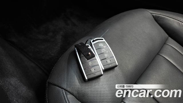 Genesis G80 3.3 GDI AWD Luxury 2018 — фото 20