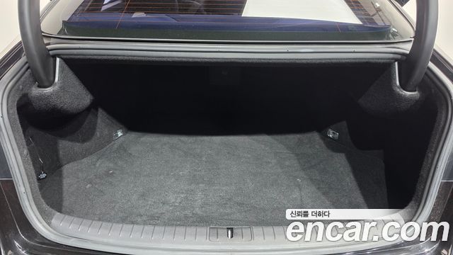 Genesis G80 3.3 GDI AWD Luxury 2018 — фото 24