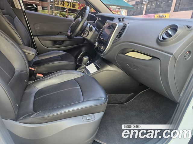 Renault Korea QM3 RE 2019 — фото 8