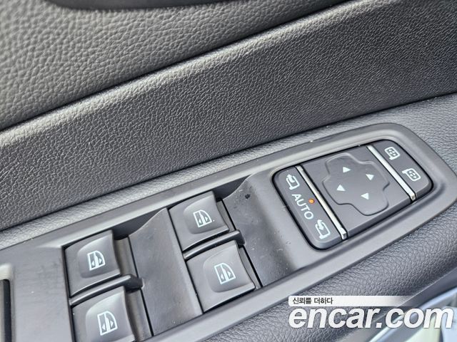 Renault Korea QM3 RE 2019 — фото 17