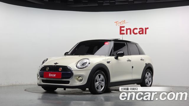 MINI Cooper D 5Door Mid 3rd
