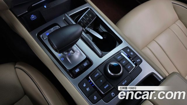Genesis G80 3.3 GDI AWD Prestige 2019 — фото 9