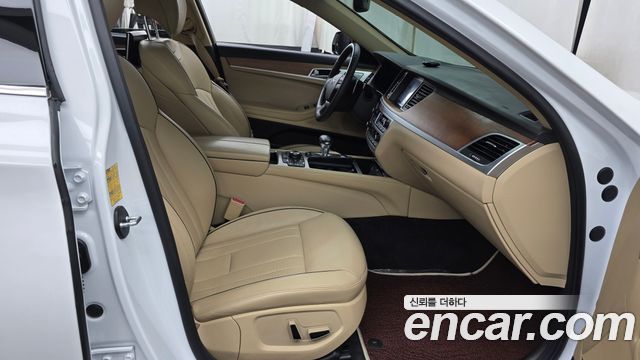 Genesis G80 3.3 GDI AWD Prestige 2019 — фото 11