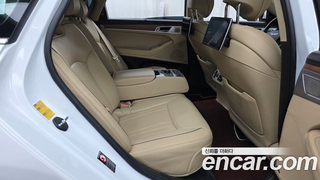 Genesis G80 3.3 GDI AWD Prestige 2019 — фото 12
