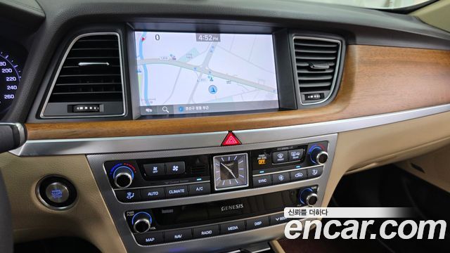 Genesis G80 3.3 GDI AWD Prestige 2019 — фото 14
