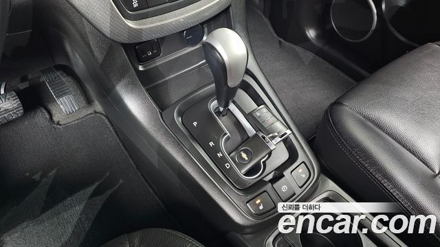 Chevrolet Captiva 2WD LT Deluxe pack 2016 — фото 9