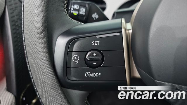 MINI Cooper Electric (IV) SE Favoured 2024 — фото 29