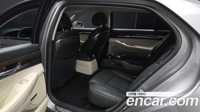 Genesis G90 3.8 Luxury 2020 — фото 15