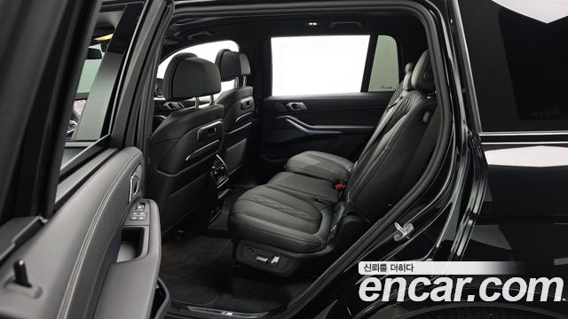 BMW X7 (G07) xDrive 40i M Sport 7STR 2026 — фото 12