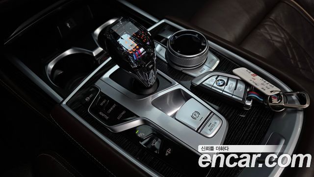 BMW 7 Series (G11) 740Ld xDrive M Sport 2018 — фото 9
