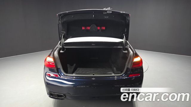 BMW 7 Series (G11) 740Ld xDrive M Sport 2018 — фото 20