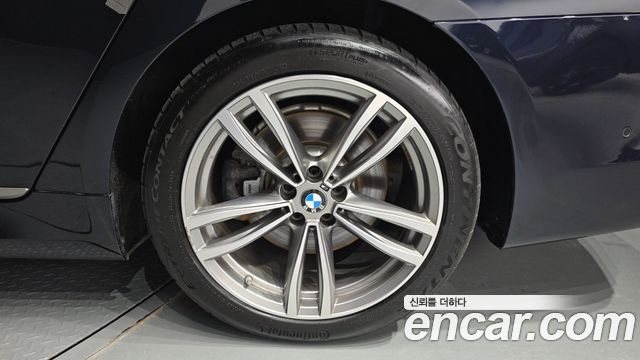 BMW 7 Series (G11) 740Ld xDrive M Sport 2018 — фото 21