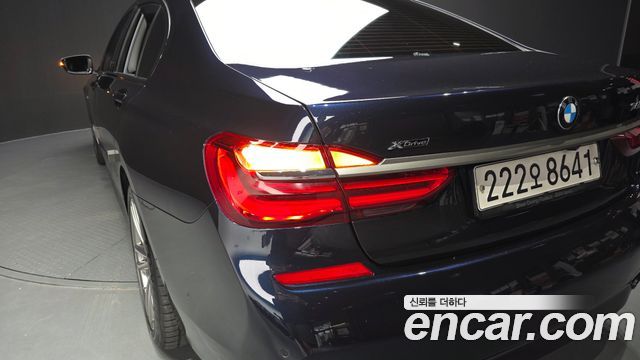 BMW 7 Series (G11) 740Ld xDrive M Sport 2018 — фото 23