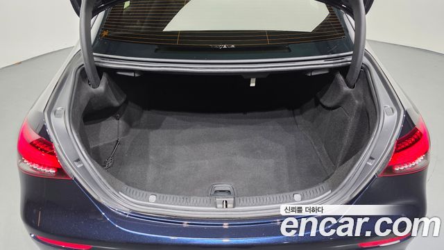 Mercedes-Benz E-Class (W213) E350 4MATIC AMG Line 2022 — фото 16