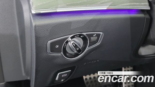 Mercedes-Benz E-Class (W213) E350 4MATIC AMG Line 2022 — фото 19