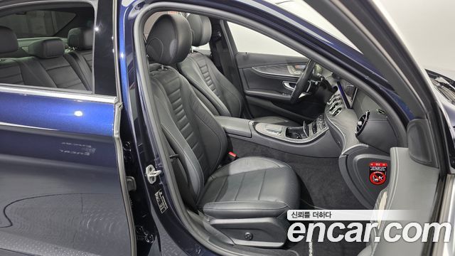 Mercedes-Benz E-Class (W213) E350 4MATIC AMG Line 2022 — фото 26