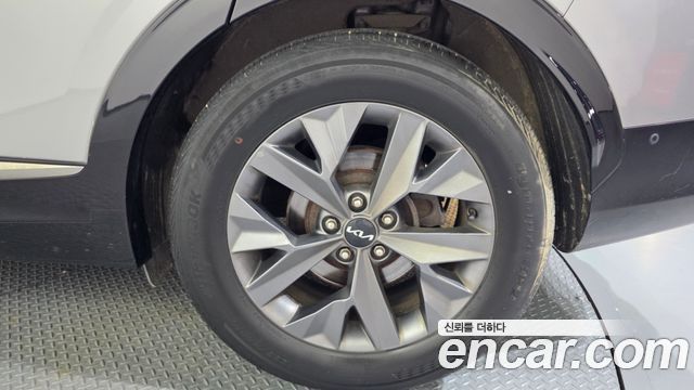 Kia Sportage (V) Diesel 2.0 2WD Nobleless 2022 — фото 21