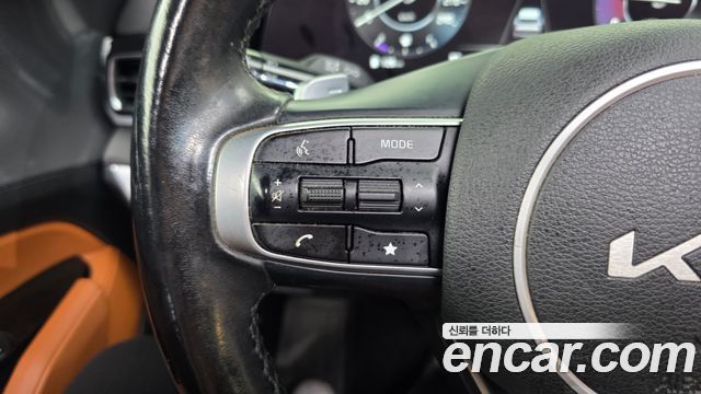 Kia Sportage (V) Diesel 2.0 2WD Nobleless 2022 — фото 32