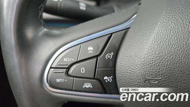 Renault Korea SM6 1.3 TCe RE 2022 — фото 32