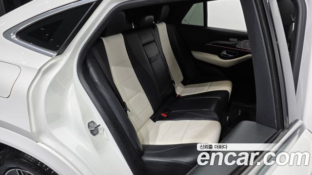 Mercedes-Benz GLE-Class (W167) GLE400d 4MATIC Coupe 2021 — фото 27