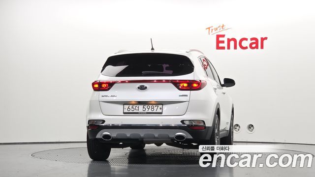 Kia Sportage The Bold Diesel 2.0 2WD Prestige 2019 — фото 4