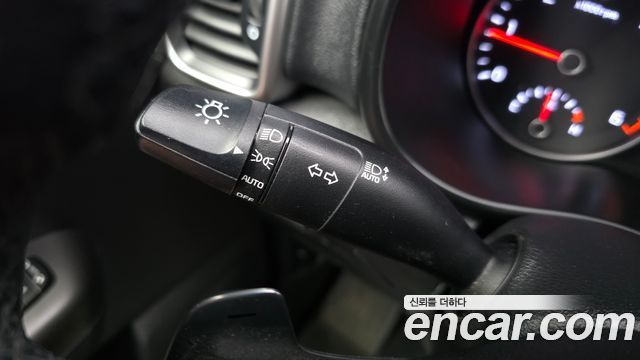 Kia Sportage The Bold Diesel 2.0 2WD Prestige 2019 — фото 17